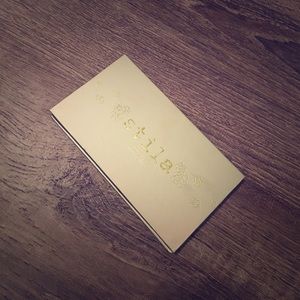 Stila limited edition eyeshadows palette